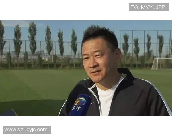 张军独家分享足球心得与技巧助你提升球技的秘诀与经验